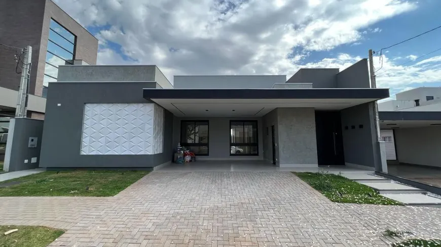 Foto 1 de Casa de Condomínio com 3 Quartos à venda, 256m² em Aeroporto, Maringá