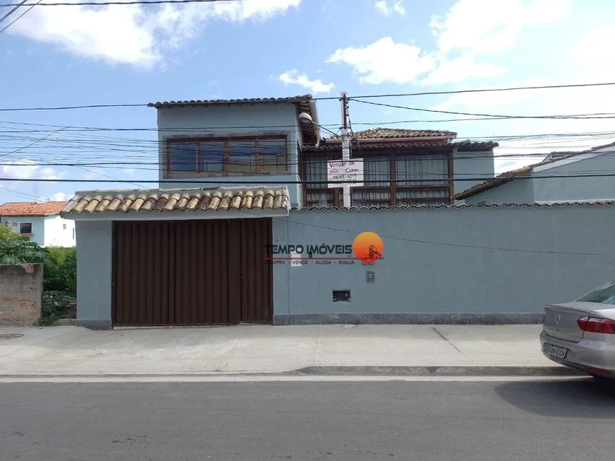 Foto 1 de Casa com 8 Quartos à venda, 399m² em Piratininga, Niterói