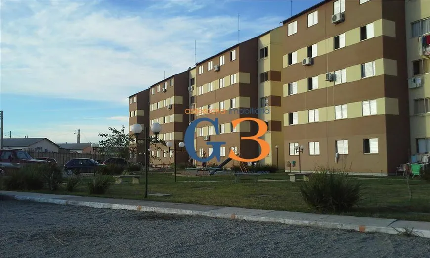 Foto 1 de Apartamento com 2 Quartos à venda, 44m² em Porto, Pelotas