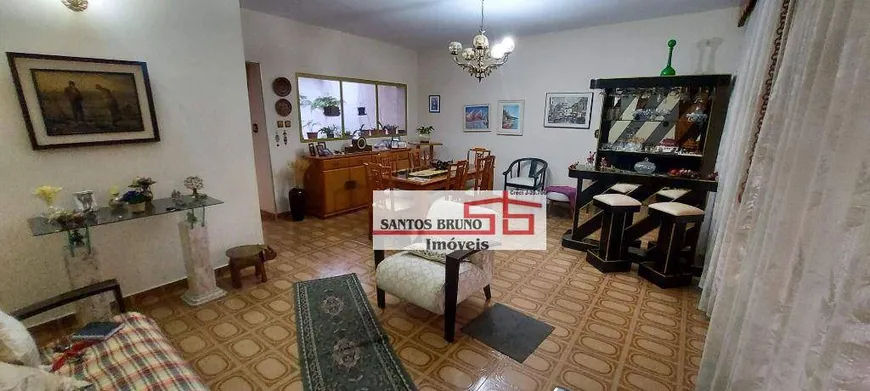 Foto 1 de Casa com 4 Quartos à venda, 180m² em Vila Bruna, São Paulo