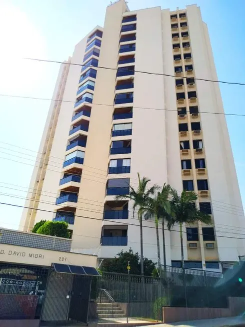 Foto 1 de Apartamento com 3 Quartos para alugar, 214m² em Centro, Rio das Pedras