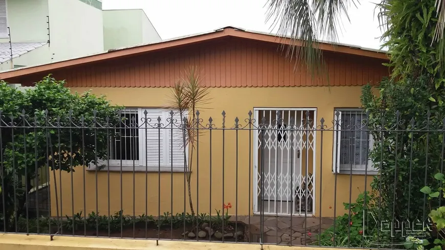 Foto 1 de Casa com 3 Quartos à venda, 30m² em Ouro Branco, Novo Hamburgo