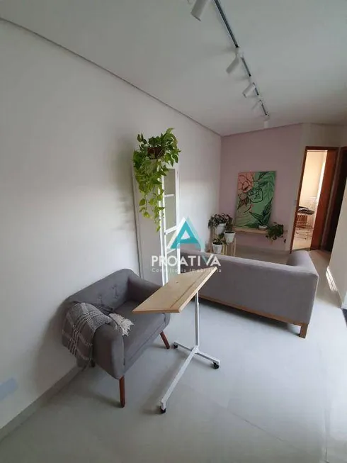 Foto 1 de Apartamento com 2 Quartos à venda, 46m² em Vila Scarpelli, Santo André