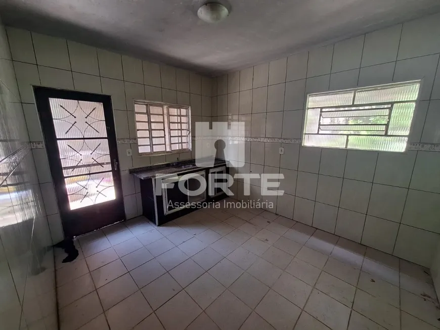 Foto 1 de Casa com 2 Quartos à venda, 194m² em Parque Residencial Itapeti, Mogi das Cruzes