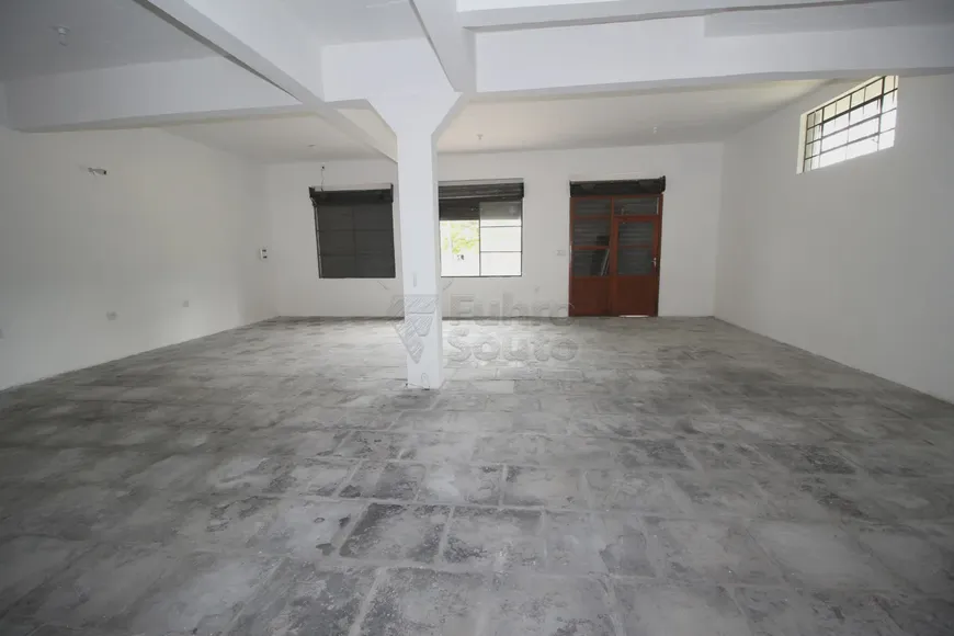 Foto 1 de Imóvel Comercial para alugar, 10m² em Laranjal, Pelotas