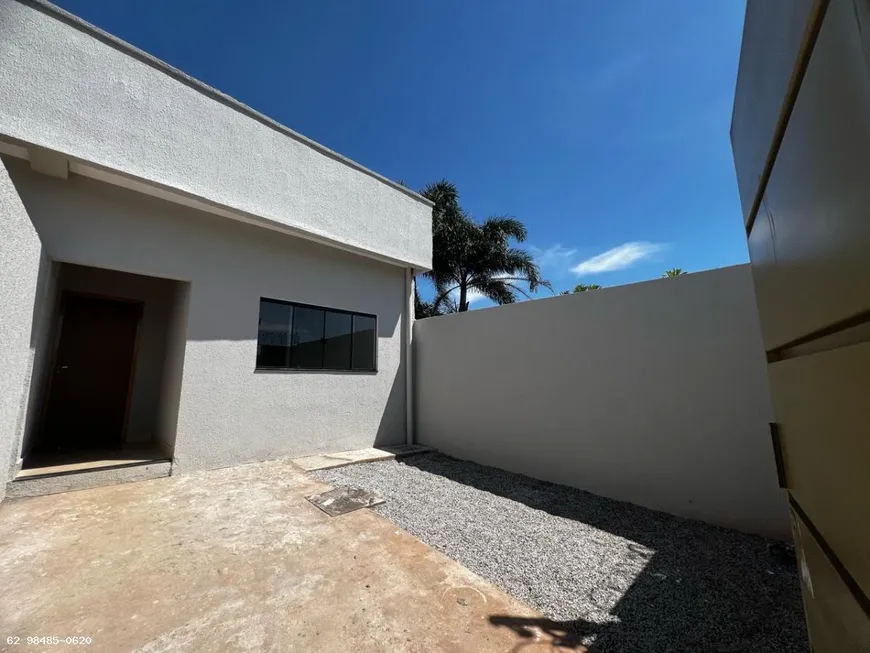 Foto 1 de Casa com 2 Quartos à venda, 74m² em Residencial Buena Vista III, Goiânia