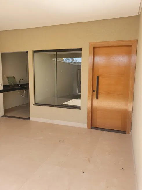 Foto 1 de Casa com 3 Quartos à venda, 150m² em Jardim Colorado, Goiânia