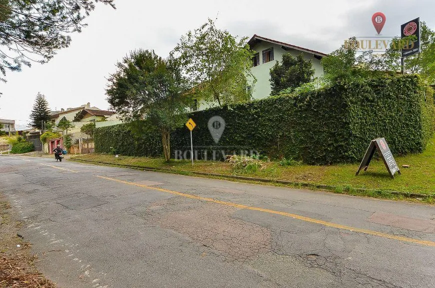 Foto 1 de Casa com 4 Quartos à venda, 330m² em Vista Alegre, Curitiba