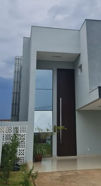 Foto 1 de Casa de Condomínio com 3 Quartos à venda, 380m² em Cidade Jardim, Porto Velho