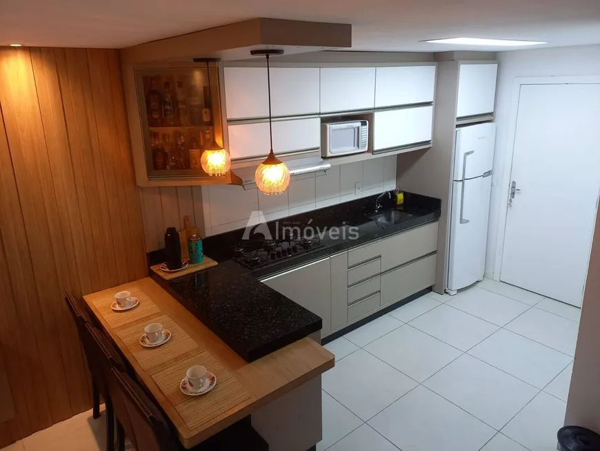 Foto 1 de Casa com 2 Quartos à venda, 74m² em Nova Brasília, Joinville