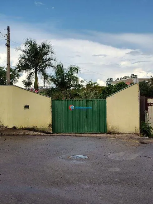 Foto 1 de Fazenda/Sítio com 2 Quartos à venda, 207m² em Chacara Monte Alegre, Sumaré