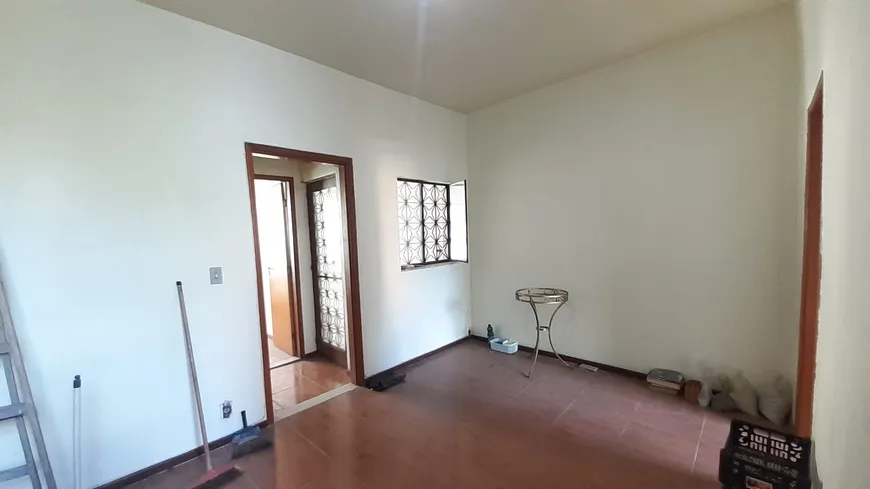 Foto 1 de Casa com 2 Quartos à venda, 142m² em Cascadura, Rio de Janeiro