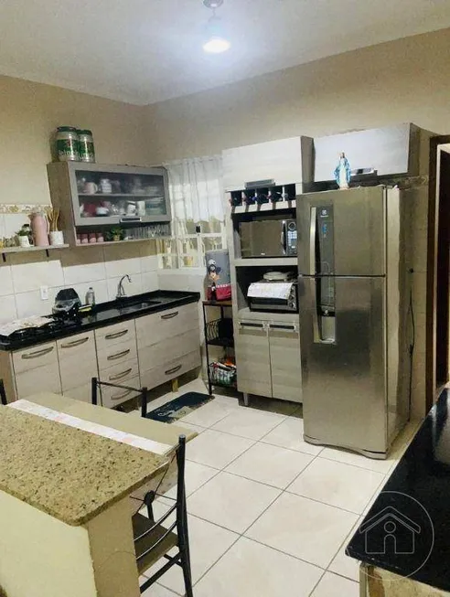 Foto 1 de Casa com 2 Quartos à venda, 90m² em Residencial Esperança, Caçapava