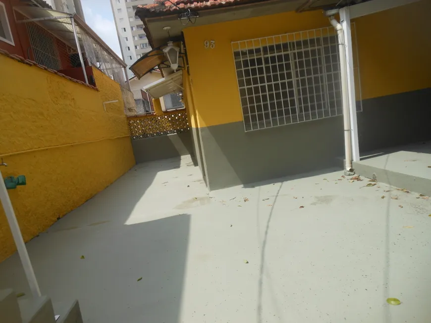 Foto 1 de Casa com 2 Quartos para alugar, 65m² em Vila Universitária, São Paulo