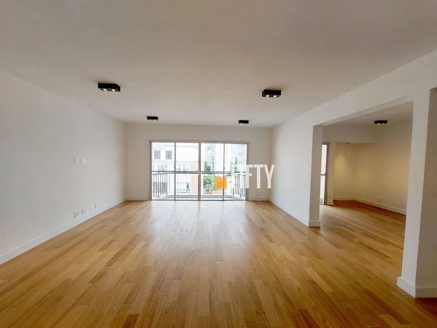 Foto 1 de Apartamento com 4 Quartos à venda, 166m² em Brooklin, São Paulo