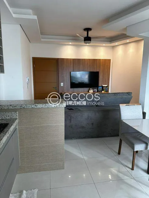 Foto 1 de Apartamento com 2 Quartos à venda, 61m² em Presidente Roosevelt, Uberlândia