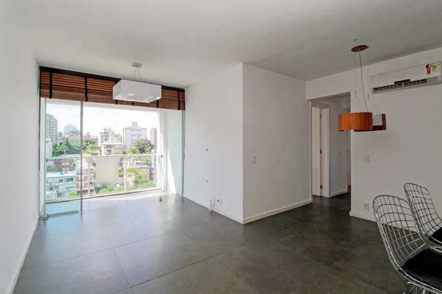 Foto 1 de Apartamento com 3 Quartos à venda, 86m² em Petrópolis, Porto Alegre