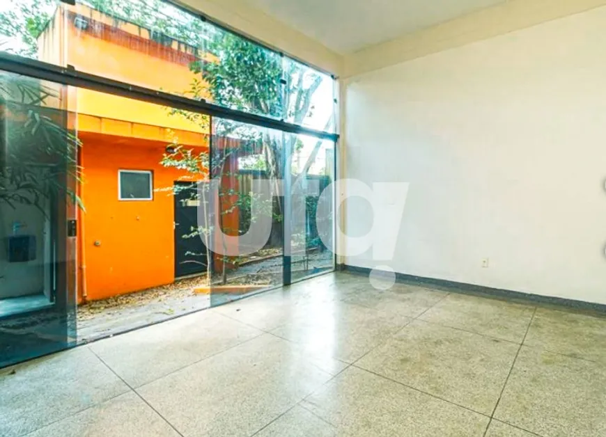 Foto 1 de Casa com 9 Quartos para venda ou aluguel, 500m² em Sumaré, São Paulo