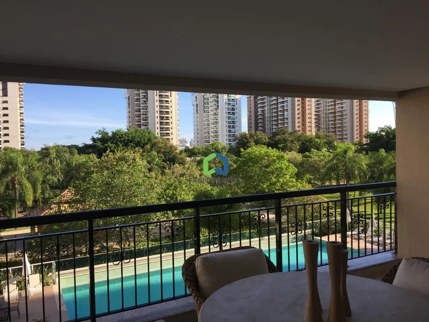 Foto 1 de Apartamento com 4 Quartos para alugar, 192m² em Barra da Tijuca, Rio de Janeiro