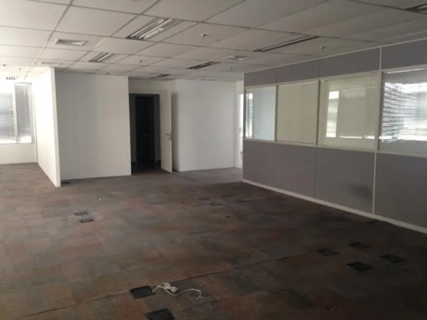 Foto 1 de Sala Comercial para venda ou aluguel, 200m² em Vila Olímpia, São Paulo