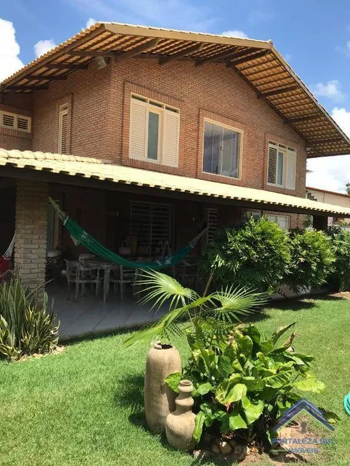 Foto 1 de Casa com 5 Quartos à venda, 540m² em Edson Queiroz, Fortaleza