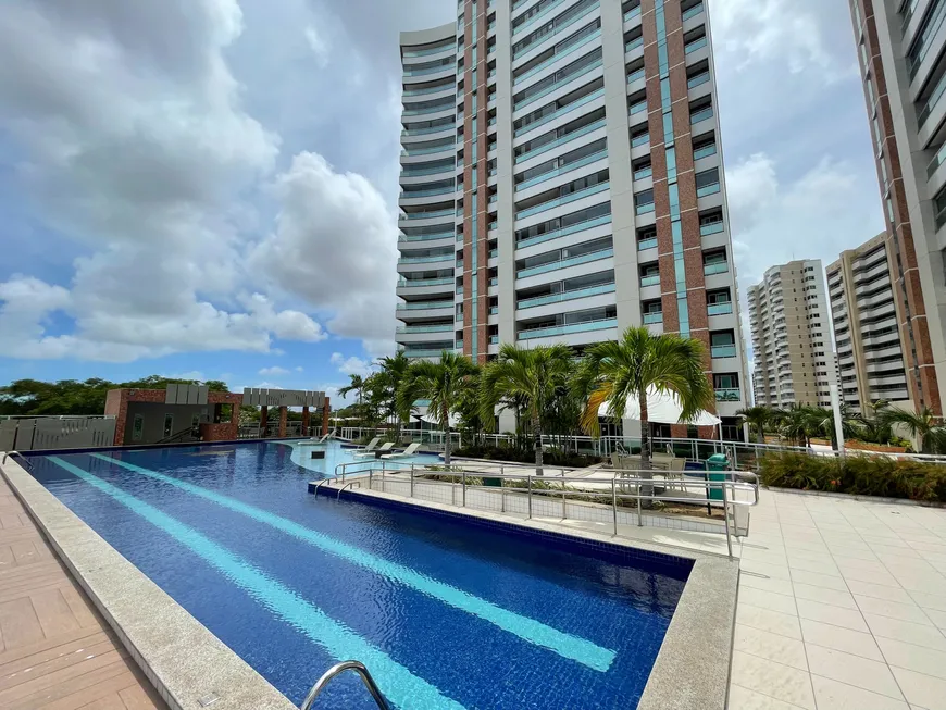 Foto 1 de Apartamento com 4 Quartos à venda, 182m² em Guararapes, Fortaleza