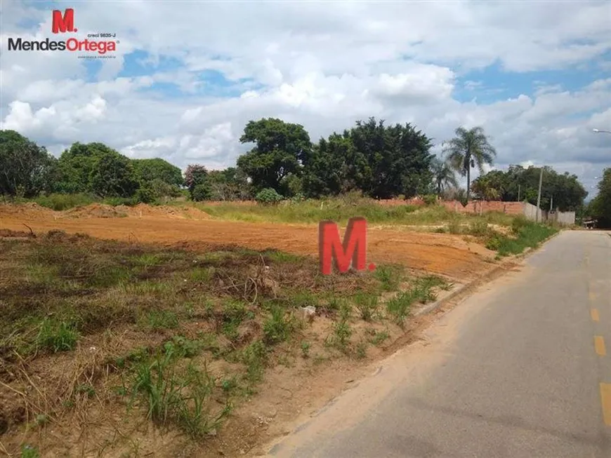 Foto 1 de Lote/Terreno à venda, 175m² em DISTRITO DO PORTO, Capela do Alto