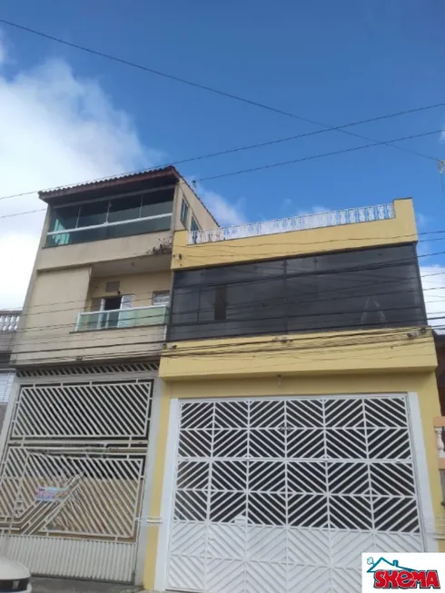 Foto 1 de Casa com 4 Quartos à venda, 132m² em Vila Ester, São Paulo