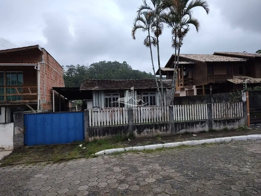 Foto 1 de Lote/Terreno à venda, 564m² em Fazenda, Itajaí