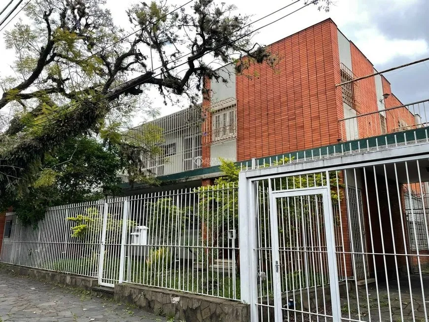 Foto 1 de Casa com 3 Quartos à venda, 289m² em Higienópolis, Porto Alegre