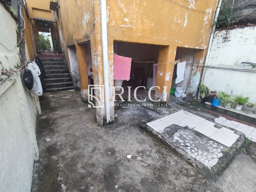 Foto 1 de Lote/Terreno à venda, 240m² em Vila Matias, Santos