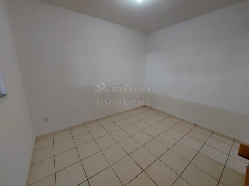 Foto 1 de Casa com 2 Quartos para alugar, 120m² em Residencial Cidade Alta, São José do Rio Preto