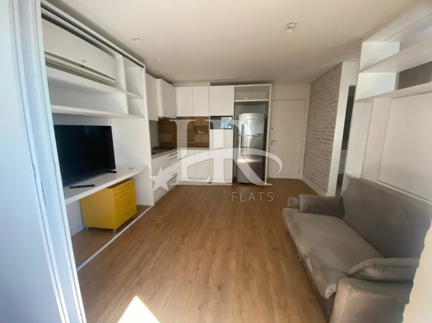 Foto 1 de Flat com 1 Quarto para alugar, 40m² em Vila Gertrudes, São Paulo