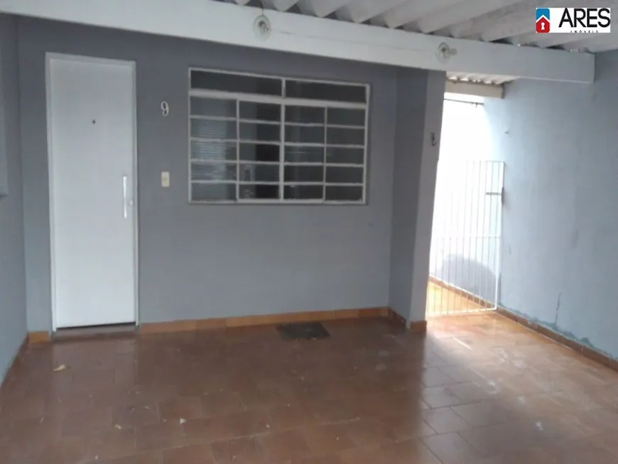 Foto 1 de Casa com 2 Quartos à venda, 90m² em Vila Santa Catarina, Americana
