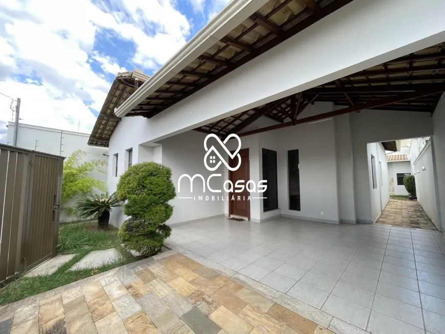 Foto 1 de Casa com 3 Quartos à venda, 238m² em Brasileia, Betim