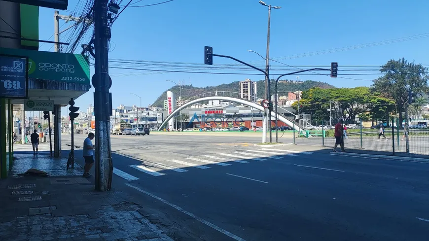 Foto 1 de Ponto Comercial para alugar, 39m² em Manoel Honório, Juiz de Fora