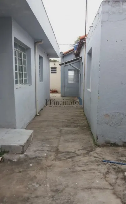 Foto 1 de Casa com 2 Quartos à venda, 175m² em Vila Rio Branco, Jundiaí