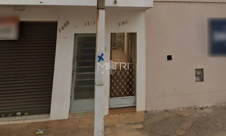 Foto 1 de Casa com 2 Quartos para alugar, 76m² em Centro, Araraquara