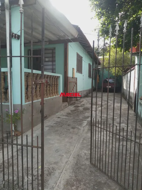 Foto 1 de Casa com 3 Quartos para alugar, 120m² em Monte Castelo, São José dos Campos