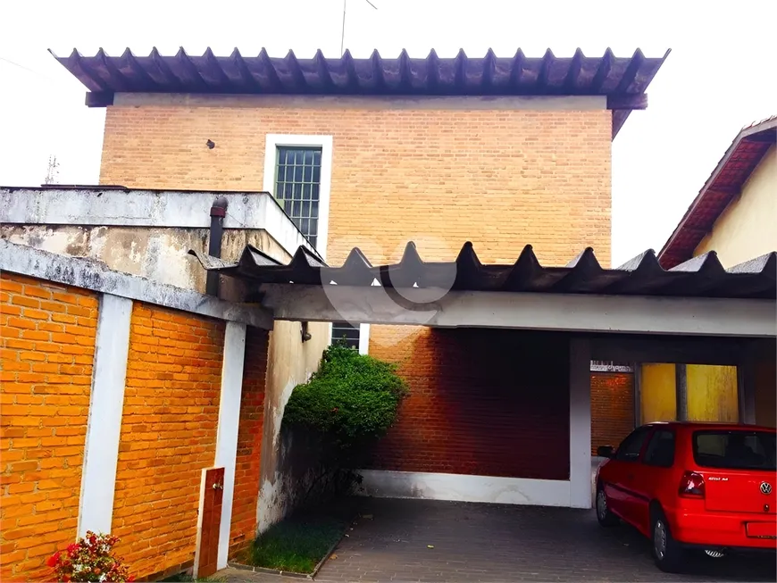Foto 1 de Sobrado com 3 Quartos à venda, 251m² em Campo Grande, São Paulo