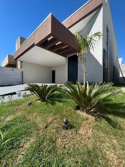 Foto 1 de Casa de Condomínio com 3 Quartos à venda, 250m² em São Sebastião, Cuiabá