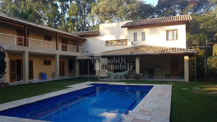 Foto 1 de Casa de Condomínio com 3 Quartos à venda, 550m² em Granja Viana, Cotia