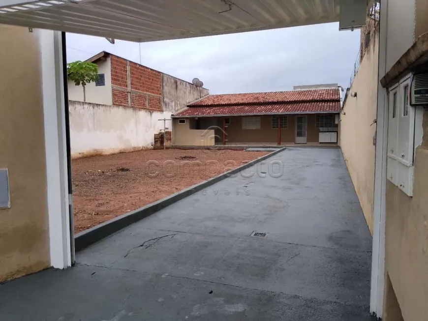 Foto 1 de Casa com 2 Quartos à venda, 80m² em Jardim São Marcos, São José do Rio Preto