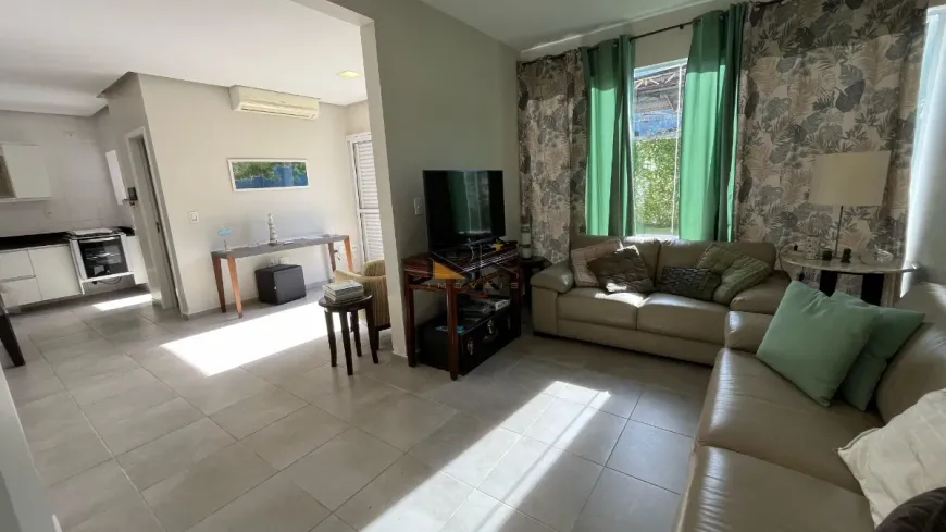 Foto 1 de Casa de Condomínio com 3 Quartos à venda, 109m² em Praia da Enseada, Ubatuba