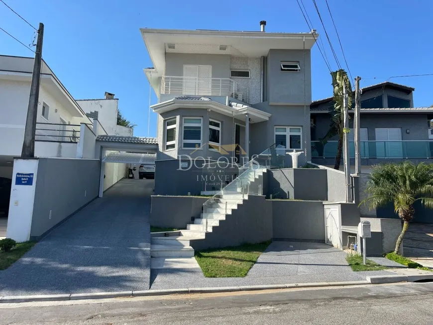 Foto 1 de Casa de Condomínio com 4 Quartos à venda, 280m² em Arua, Mogi das Cruzes