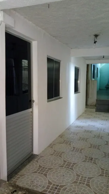 Foto 1 de Casa com 2 Quartos à venda, 38m² em Cosme de Farias, Salvador