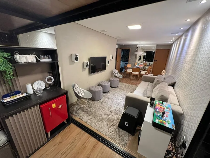 Foto 1 de Apartamento com 3 Quartos à venda, 93m² em Jatiúca, Maceió