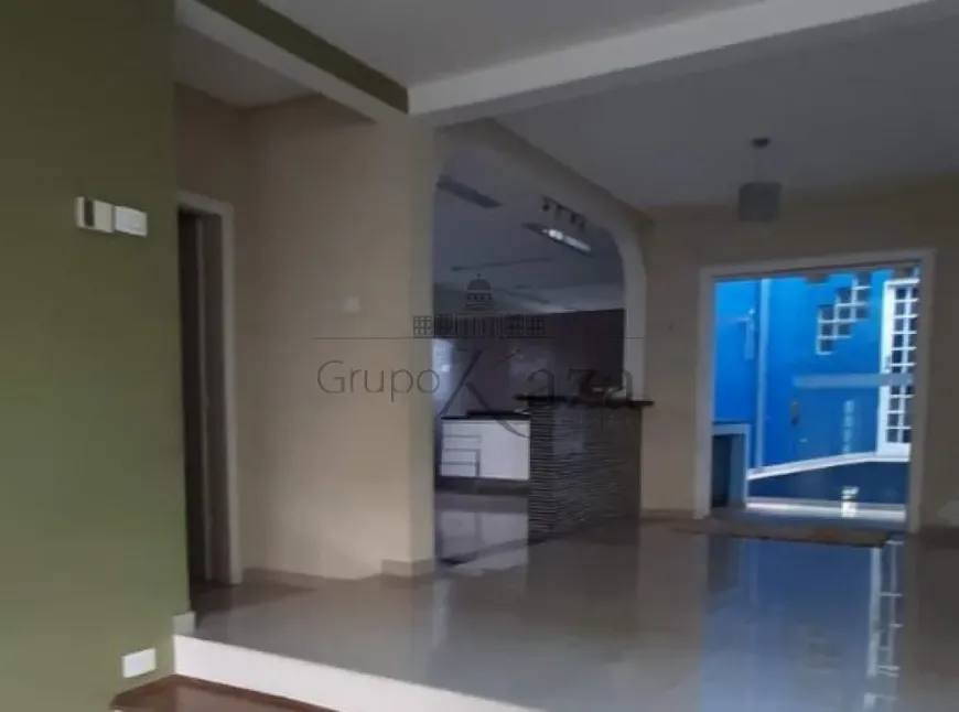 Foto 1 de Sobrado com 3 Quartos à venda, 380m² em Jardim Terras de Sao Joao, Jacareí