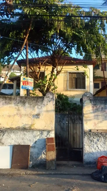 Foto 1 de Casa com 2 Quartos à venda, 75m² em Engenhoca, Niterói
