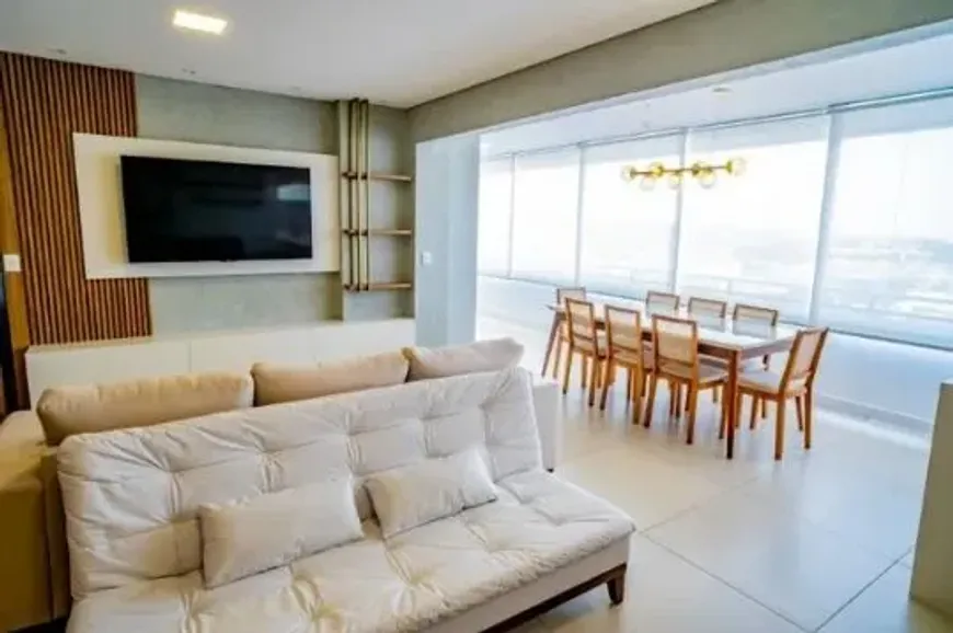 Foto 1 de Apartamento com 3 Quartos para alugar, 148m² em Parque Residencial Bom Conselho, Taubaté